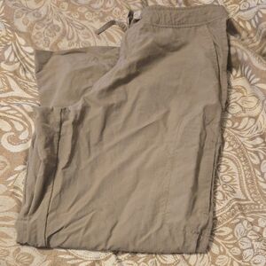 REI Women's Tan Capris UPF 30